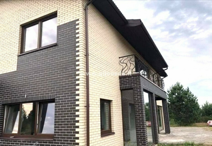 Parduodamas namas Lėbartų k., Klaipėdos r. sav., 250 m2 ploto, 2 aukštai 3