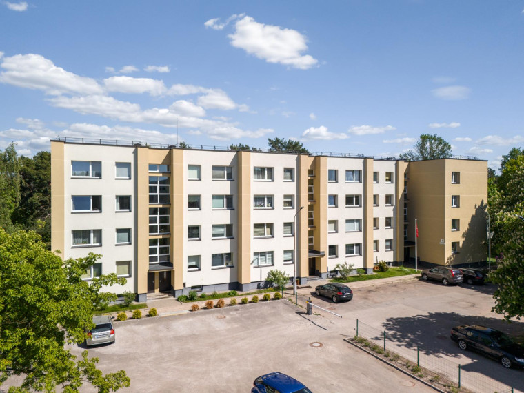 Parduodamas butas Lazdynų g., Lazdynėliai, Vilniaus m., Vilniaus m. sav., 76.09 m² ploto 4 kambariai 1