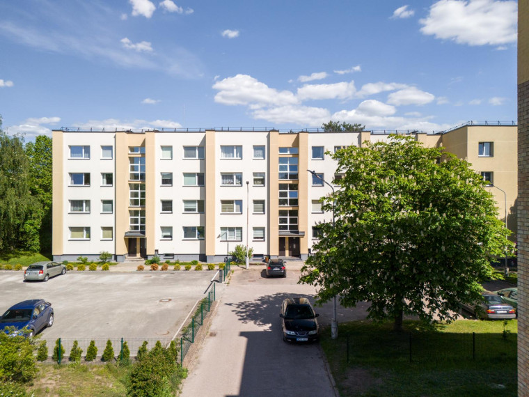 Parduodamas butas Lazdynų g., Lazdynėliai, Vilniaus m., Vilniaus m. sav., 76.09 m² ploto 4 kambariai 2