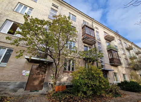 Parduodamas butas Antakalnio g., Antakalnis, Vilniaus m., Vilniaus m. sav., 28.71 m² ploto 1 kambarys