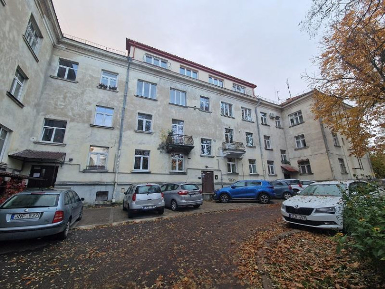 Parduodamas butas V. Grybo g., Vilniaus m., Vilniaus m. sav., 13.45 m² ploto 1 kambarys 4